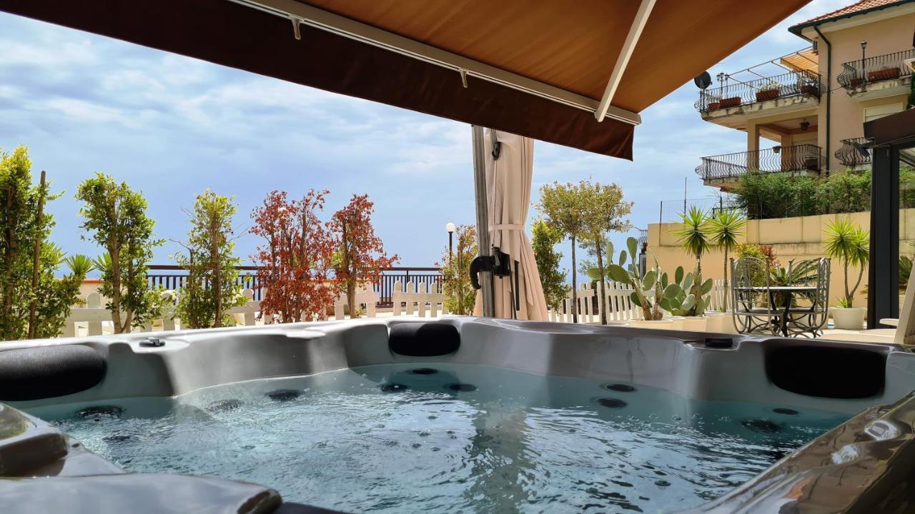 Maison De Charme Taormina With Private Jacuzzi Apartment Exterior photo