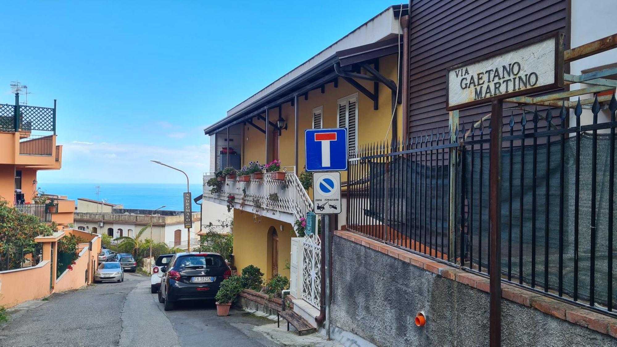 Maison De Charme Taormina With Private Jacuzzi Apartment Exterior photo