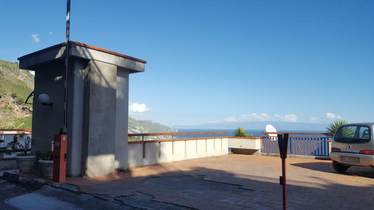 Maison De Charme Taormina With Private Jacuzzi Apartment Exterior photo